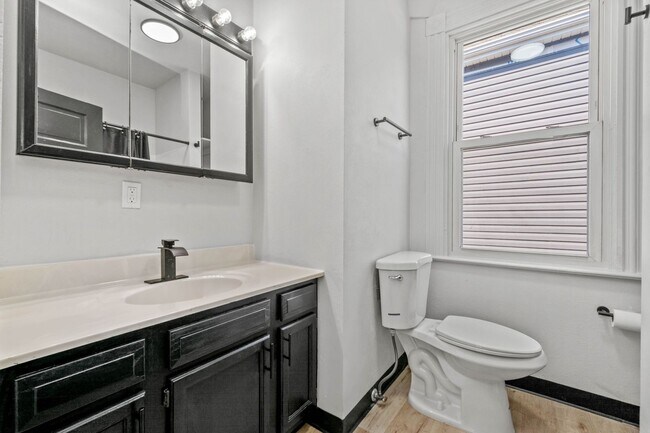 115 W Cherryhill St in Pittsburgh, PA - Building Photo - Building Photo