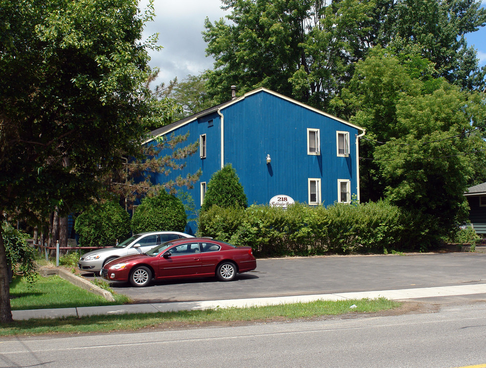 218 Highbridge St in Fayetteville, NY - Building Photo