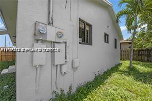 303 NW 7th St in Hallandale Beach, FL - Building Photo - Building Photo