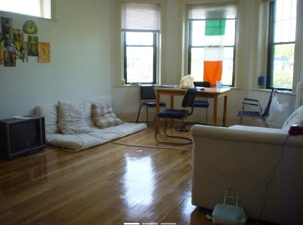 154 Thorndike St, Unit 6 in Brookline, MA - Foto de edificio