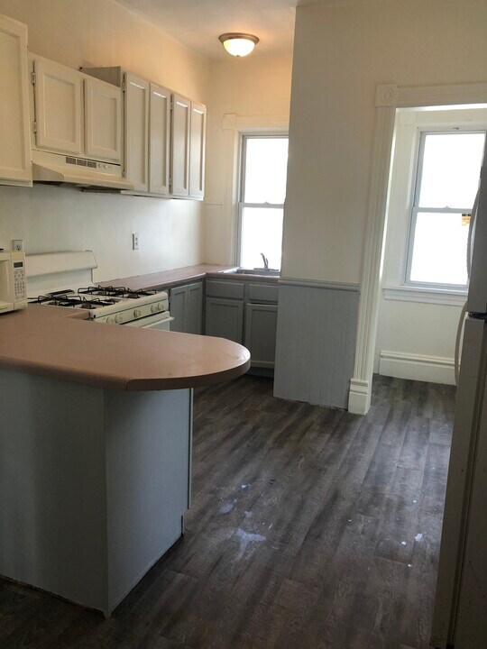 1310 60th St in Kenosha, WI - Building Photo
