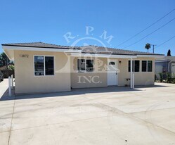 13872-13874 Saranac Dr in Whittier, CA - Building Photo