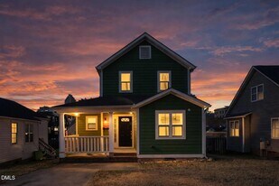 312 Chavis Way in Raleigh, NC - Building Photo