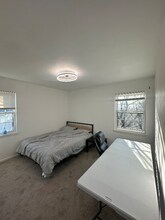 1902 SE 4th St in Grand Prairie, TX - Foto de edificio - Building Photo