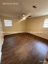 108 Katie Dr in Greenville, SC - Building Photo - Building Photo