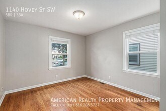 1140 Hovey St SW in Grand Rapids, MI - Building Photo - Building Photo
