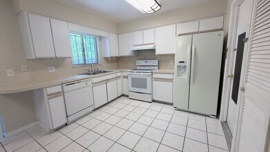 603 Pheasant Ave in Longwood, FL - Foto de edificio - Building Photo