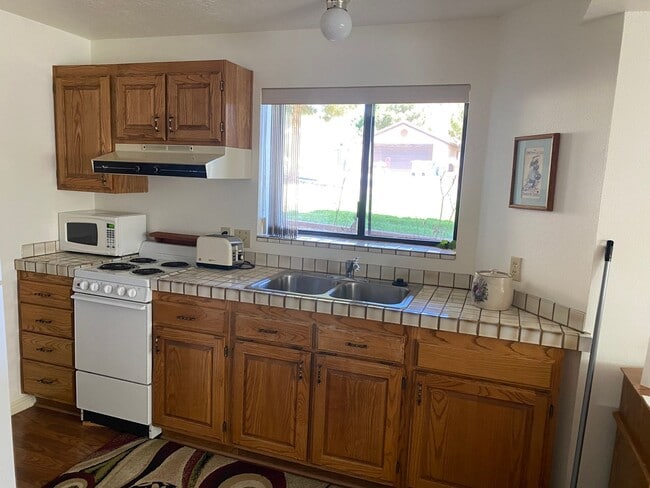 property at 3170 S Bloomington Dr W