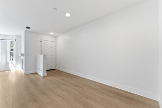 30 Three Vines Ct in Mission Viejo, CA - Building Photo - Building Photo