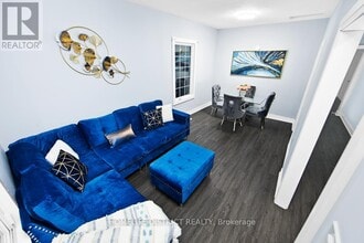 26 Brock St E in Oshawa, ON - Building Photo - Building Photo