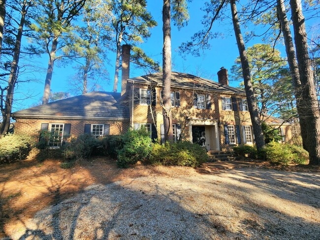 509 Cavalier Dr in Virginia Beach, VA - Building Photo - Building Photo