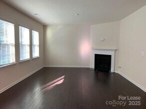 143 Wrangell Dr in Mooresville, NC - Building Photo - Building Photo