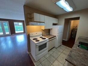 3800-Street213 28a St in Vernon, BC - Building Photo - Building Photo