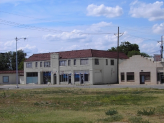 400-422 SW 10th Ave in Amarillo, TX - Building Photo