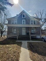 109 Leland Ave in Waterloo, IA - Building Photo