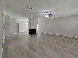 13830 Keyworth Dr in Houston, TX - Building Photo