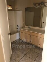 17425 N 14th St in Phoenix, AZ - Building Photo - Building Photo