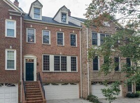 9703 Whitley Park Pl in Bethesda, MD - Building Photo