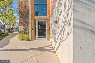 3400 Roland Ave in Baltimore, MD - Building Photo
