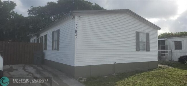 property at 11931 Watergate Cir