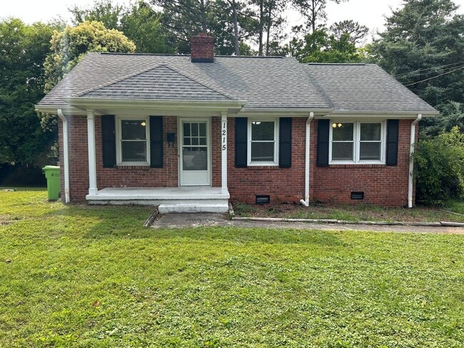 property at 1215 Clifton St