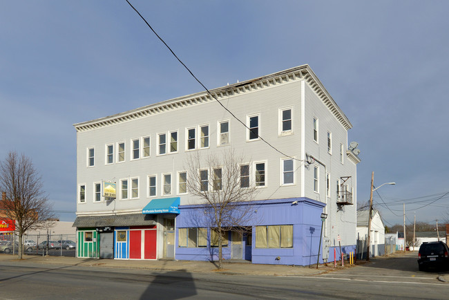 1002 Main St