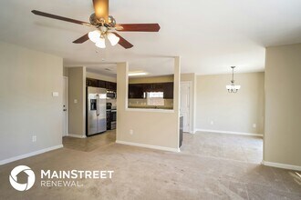 929 Nicole Way in New Whiteland, IN - Building Photo - Building Photo