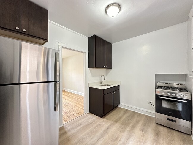 2700 N Spaulding Ave in Chicago, IL - Building Photo - Building Photo