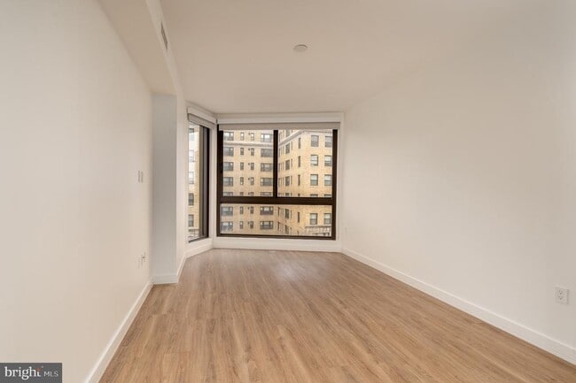 1630 Columbia Rd NW in Washington, DC - Building Photo - Building Photo