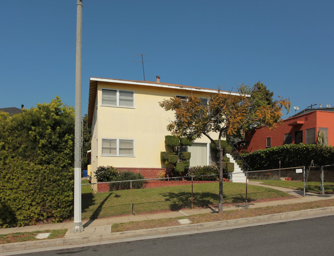 833 Cedar St in Santa Monica, CA - Building Photo - Building Photo