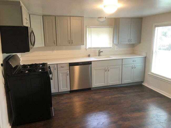 3533 N 39th St in Omaha, NE - Building Photo - Building Photo