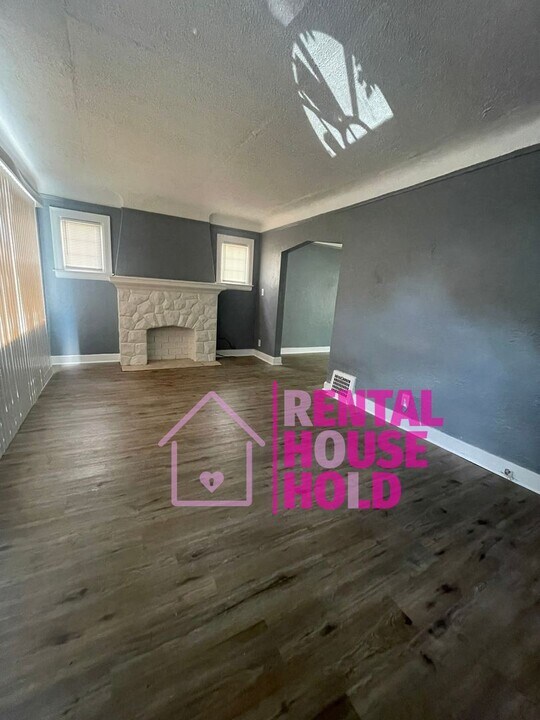16242 Cheyenne St in Detroit, MI - Building Photo