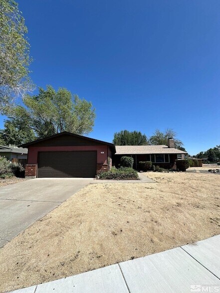 462 Steffanie Wy in Sparks, NV - Foto de edificio - Building Photo