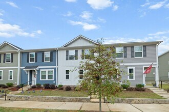 3063 Spline Cir in Raleigh, NC - Building Photo - Building Photo