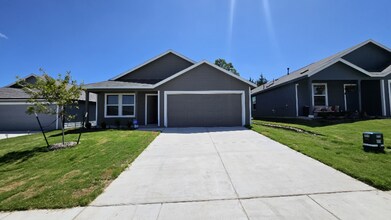 7710 Reese St in Dallas, TX - Building Photo - Building Photo