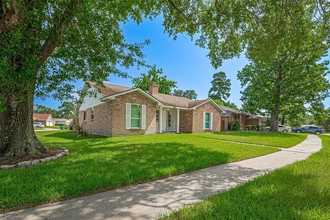 3234 Mourning Dove Dr in Spring, TX - Building Photo - Building Photo