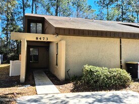 8473 Pineverde Ln in Jacksonville, FL - Building Photo