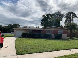 1003 Coronado Dr in Rockledge, FL - Building Photo