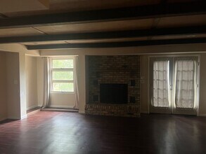 303 32nd E Pl in Tuscaloosa, AL - Building Photo - Building Photo