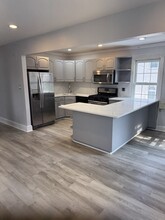 5829 254th St, Unit 2 in Little Neck, NY - Building Photo - Building Photo