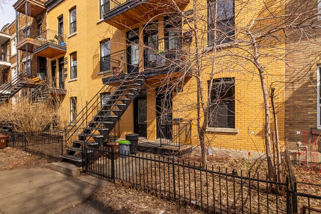 5347-5359 De Lorimier Av in Montréal, QC - Building Photo - Building Photo