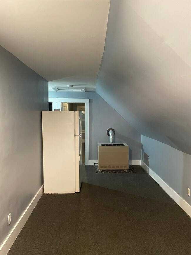 63 Greystone Ave Rentals in Dartmouth, MA