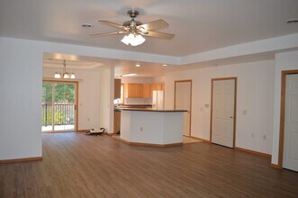 1709 Carns Dr in Madison, WI - Building Photo - Building Photo