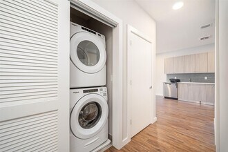 662 Avenue C-Unit -#508 in Bayonne, NJ - Building Photo - Building Photo