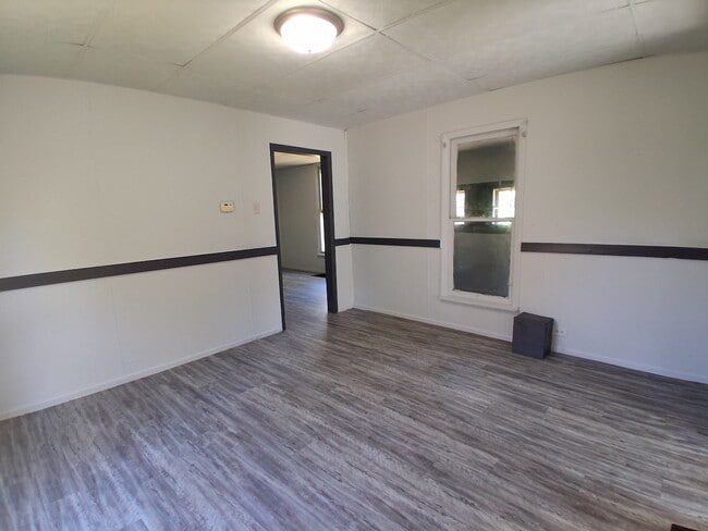 714 Bryan Ave in Danville, IL - Building Photo - Building Photo