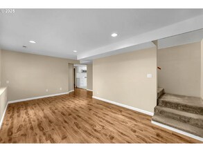 1320 NW Maple Ln in Camas, WA - Building Photo - Building Photo