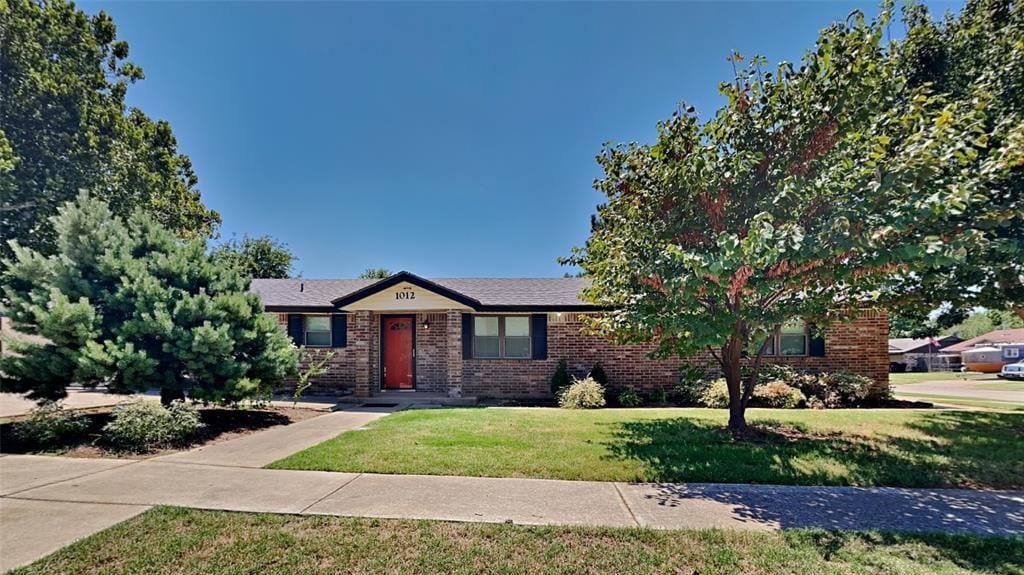 1012 SE 8th St in Moore, OK - Building Photo