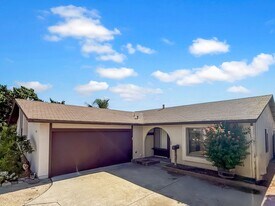 13536 Acton Ave in Poway, CA - Building Photo