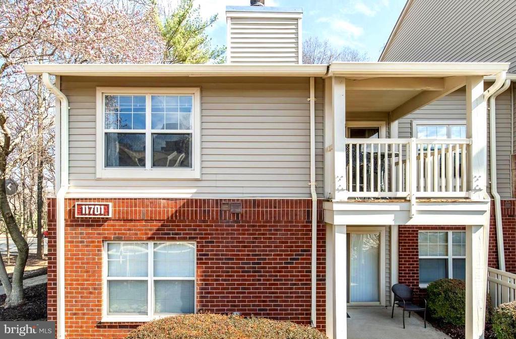 11701 Olde English Dr in Reston, VA - Building Photo