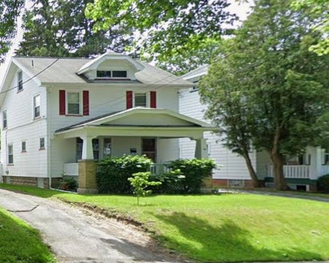 property at 93 Tryon Park